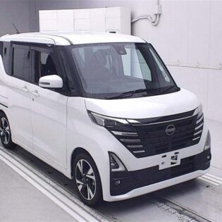 NISSAN ROOX HIGHWAY STAR X TURBO PRO PILOT